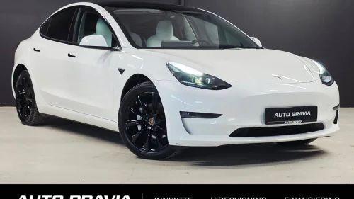 TESLA Model 3 LONG RANGE/AWD/614KM/VARMEPUMPE/RATTVARME/AP/AMD++