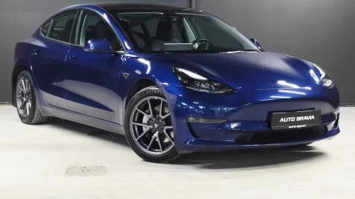 TESLA Model 3 LONG RANGE/AWD/614KM/FSD/VARMEPUMPE/AP/AMD/NAF TEST++