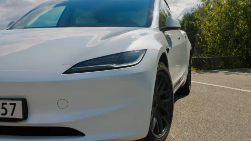 TESLA Model 3 Long Range, PPF, Coating, Krok, Hvite seter, 629km wltp