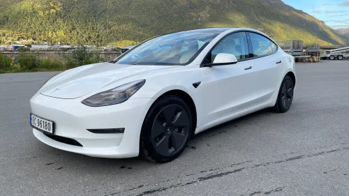 TESLA Model 3 Long Range AWD
