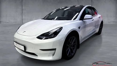 TESLA Model 3 LONG RANGE AWD 602KM 1-EIER SKINN AP PANO 360++