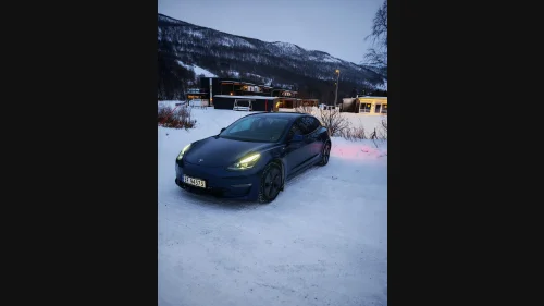 TESLA Model 3 Long Range AWD