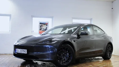 TESLA Model 3 LONG RANGE AWD PREMIUM HIGHLAND+AP+KROK+629KM WLTP++