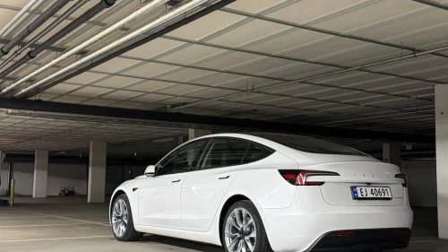 TESLA Model 3 Long Range AWD