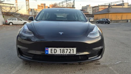 TESLA Model 3 Long Range AWD