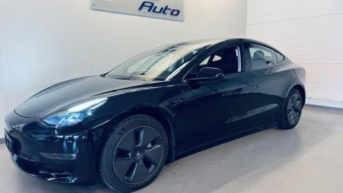 TESLA Model 3 LONG RANGE / AWD / VINTERPAKKE / PANO /HENGERFESTE