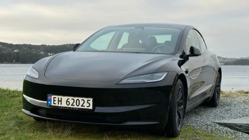 TESLA Model 3 Highland Long Range AWD (Hengerfeste)