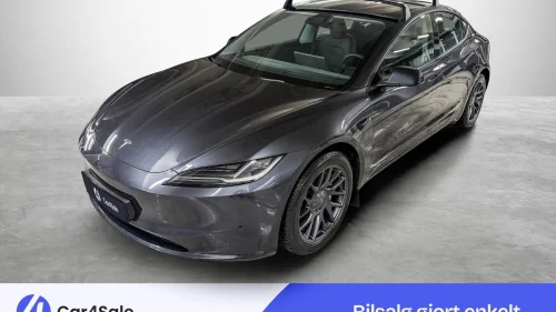 TESLA Model 3 LR AWD 629km / 1.Eier / Highland / AP / Premium / S+V +