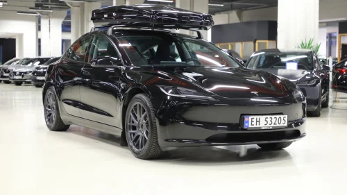 TESLA Model 3 Long Range AWD