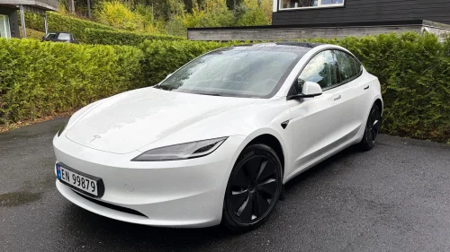 TESLA Model 3 Long Range AWD