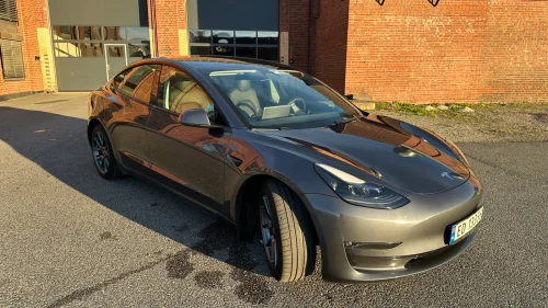 TESLA Model 3 Long Range AWD