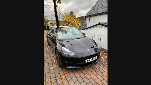 TESLA Model 3 LR AWD| 1-eier | Acceleration BOOST| 2x18" | Garanti