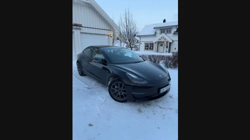 TESLA Model 3 Long Range AWD