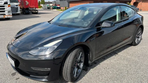 TESLA Model 3 Long Range AWD