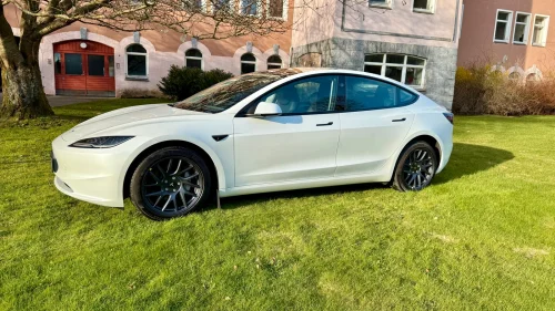 TESLA Model 3 Long Range AWD, KERAMISK COATING, Nydelig bil.