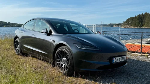 TESLA Model 3 Highland  Long Range AWD (Hengerfeste ++)