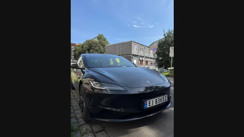 TESLA Model 3 Long Range AWD