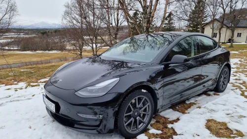 TESLA Model 3 Long Range AWD