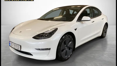 TESLA Model 3 ADAP-CRUISE|LONG RANGE|R-KAMERA|ISOFIX|KLIMA+++