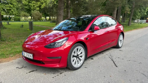 TESLA Model 3 Long Range AWD