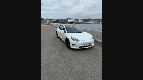 TESLA Model 3 Long Range AWD