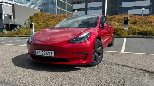 TESLA Model 3 Long Range AWD 602km Summon Enhanced Autopilot+++
