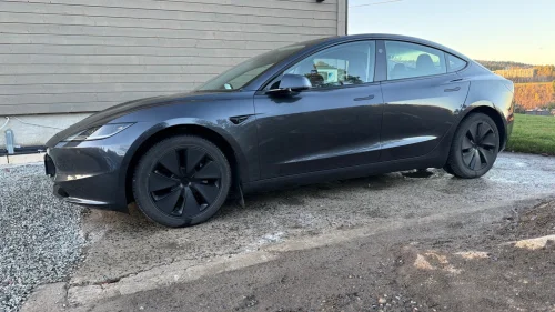 TESLA Model 3 Long Range AWD - Hengerfeste