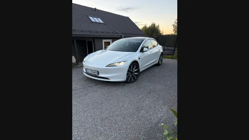 TESLA Model 3 Long Range AWD