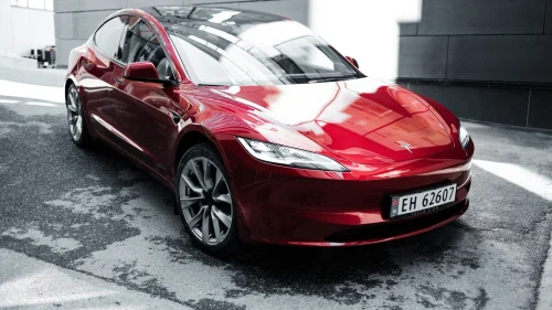 TESLA Model 3 Long Range AWD