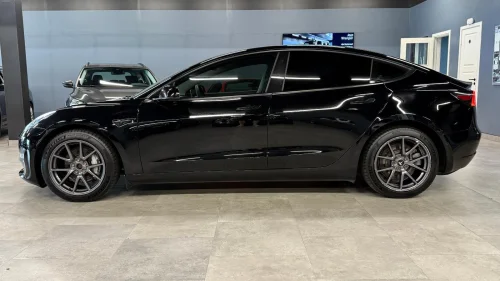 TESLA Model 3 Long-Range Dual Motor AWD H.FESTE