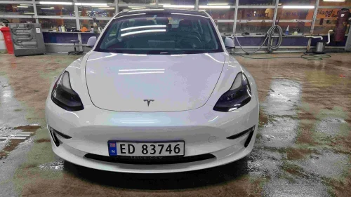 TESLA Model 3 Long Range AWD