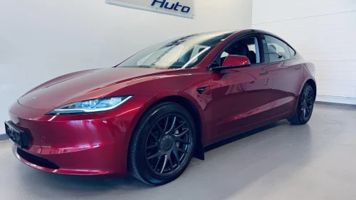 TESLA Model 3 LONG RANGE AWD/PREMIUM/V PUMPE/AMBIENTE/ACC/KROK