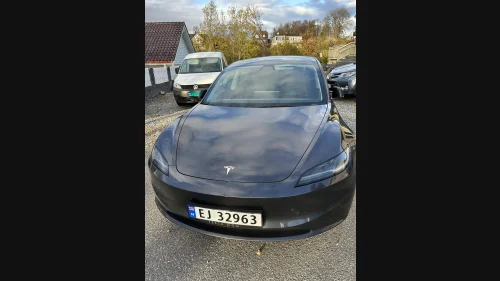 TESLA Model 3 Long Range AWD