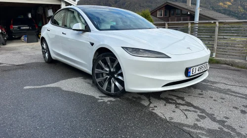 TESLA Model 3 Long Range AWD