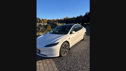 TESLA Model 3 Long Range AWD