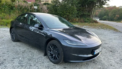 TESLA Model 3 Long Range AWD