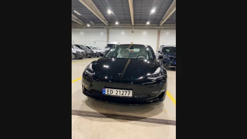 TESLA Model 3 Long Range AWD