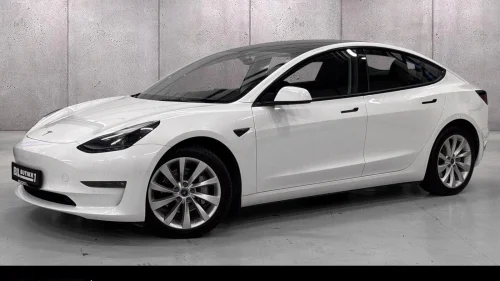 TESLA Model 3 Long Range AWD AP / H.Feste / Pano / PremSound ++