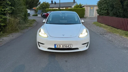 TESLA Model 3 Long Range AWD