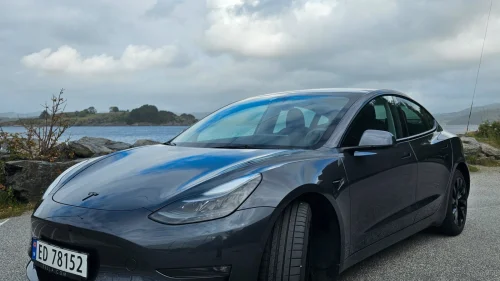 TESLA Model 3 Long Range | Dual Motor | 602 km WLTP