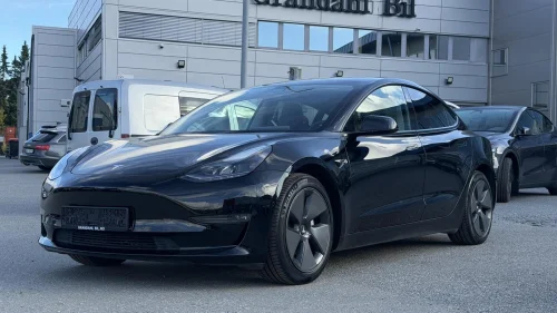 TESLA Model 3 LR - 4WD - Hengerfeste - Autopilot - Tar innbytte