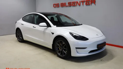 TESLA Model 3 Long Range AWD, Premium lydpakke,AP, Skinn
