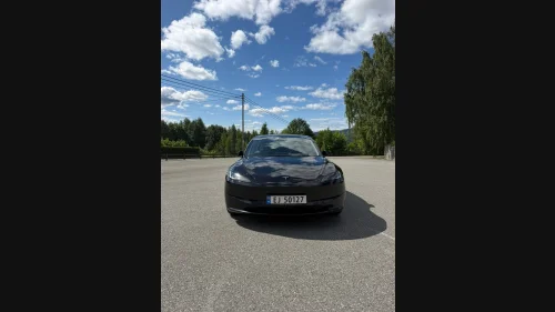 TESLA Model 3 Long Range AWD