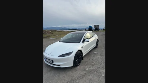 TESLA Model 3 Long Range AWD