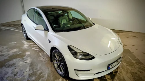 TESLA Model 3 Long Range AWD