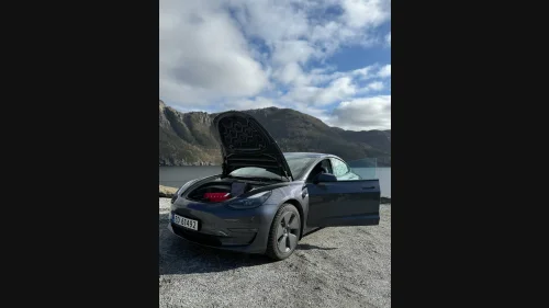 TESLA Model 3 Long Range AWD