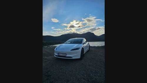 TESLA Model 3 Long Range AWD