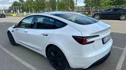 TESLA Model 3 Long Range AWD