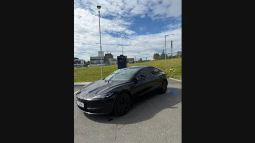 TESLA Model 3 Long Range AWD