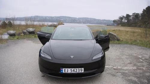 TESLA Model 3 Long Range AWD